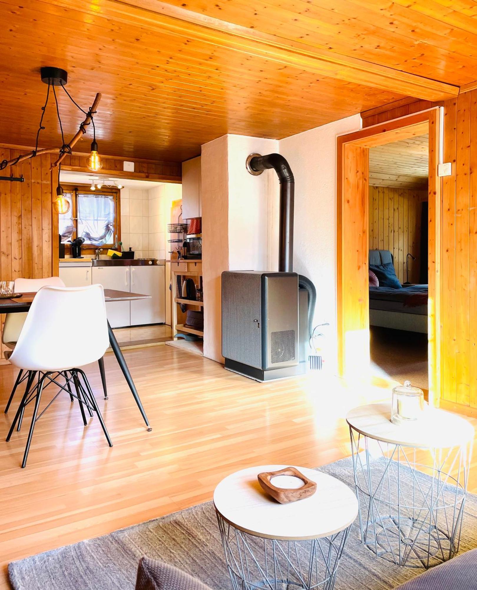 Charming, Well-Equipped Alpine Apartment Kandersteg Eksteriør bilde