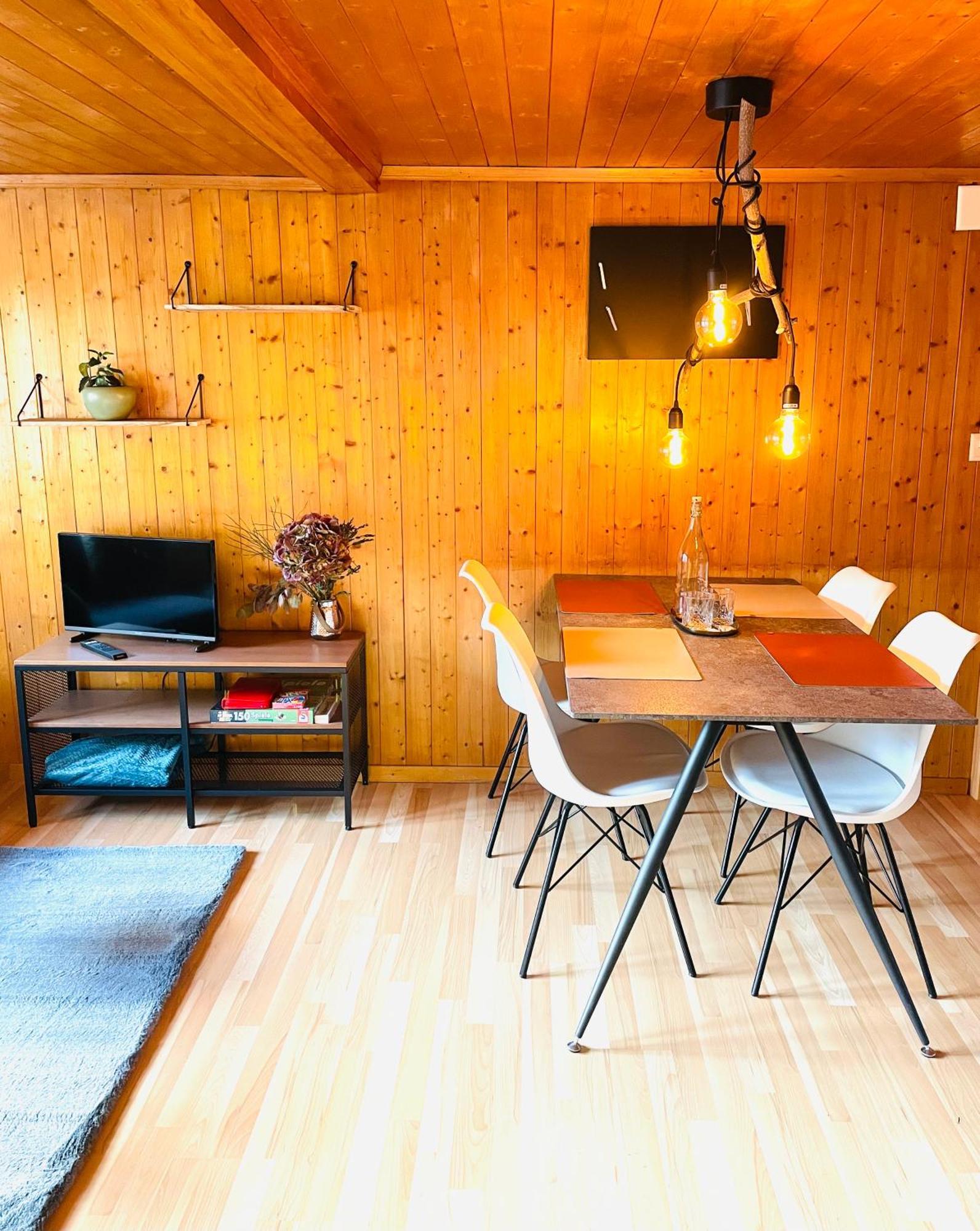Charming, Well-Equipped Alpine Apartment Kandersteg Eksteriør bilde
